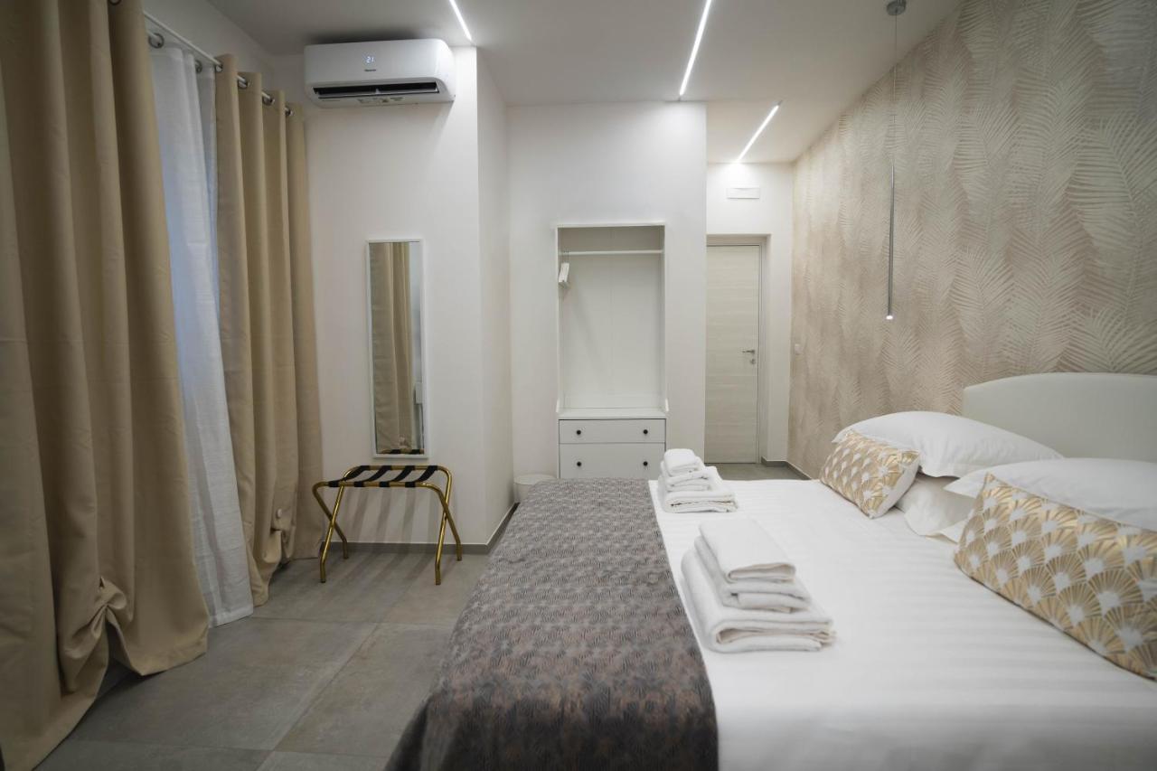 Arco Alto Rooms Bari Eksteriør bilde