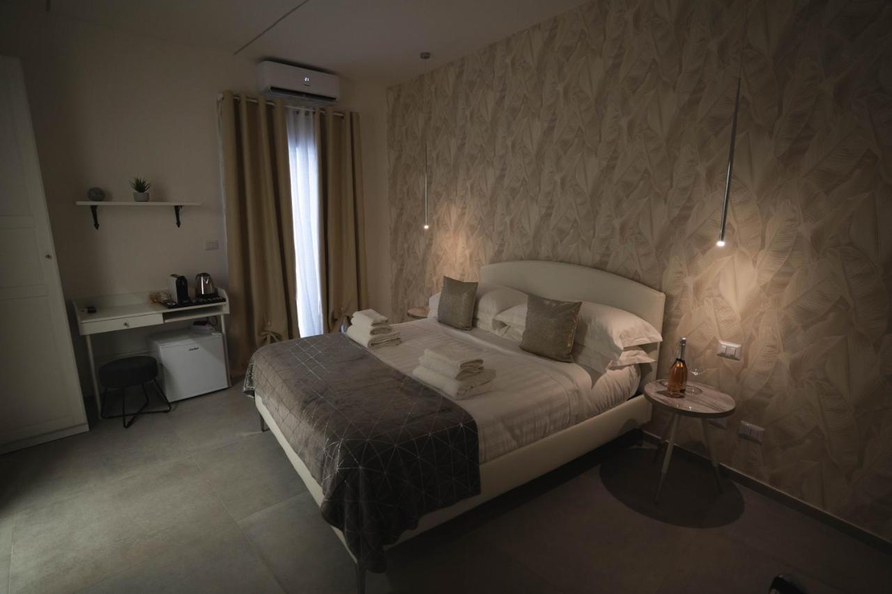Arco Alto Rooms Bari Eksteriør bilde