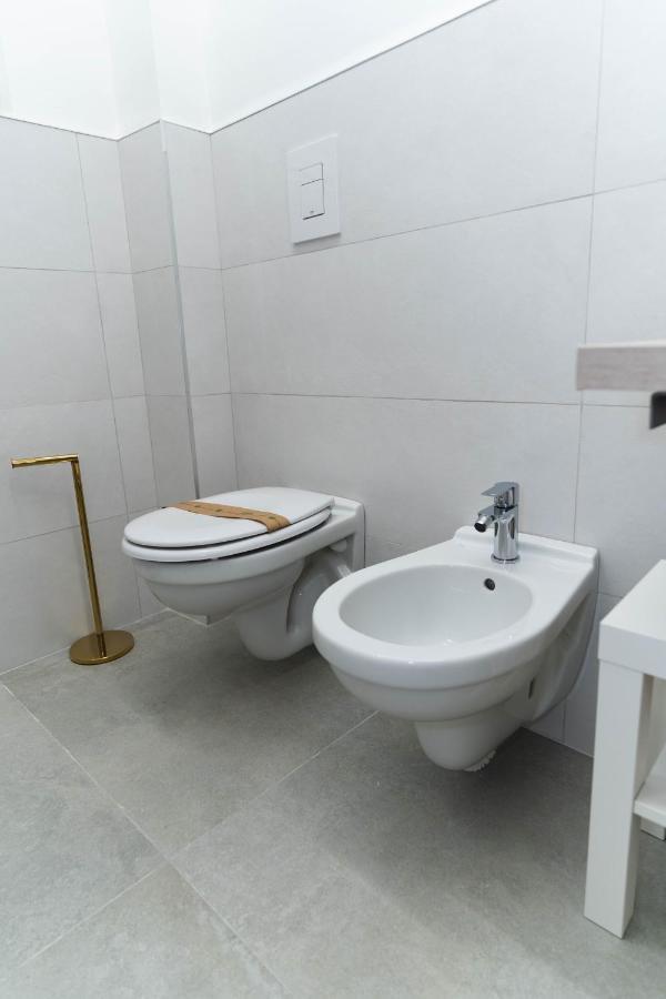 Arco Alto Rooms Bari Eksteriør bilde