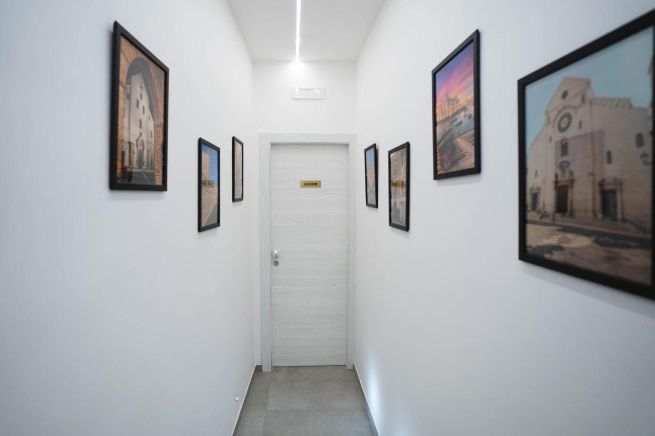 Arco Alto Rooms Bari Eksteriør bilde