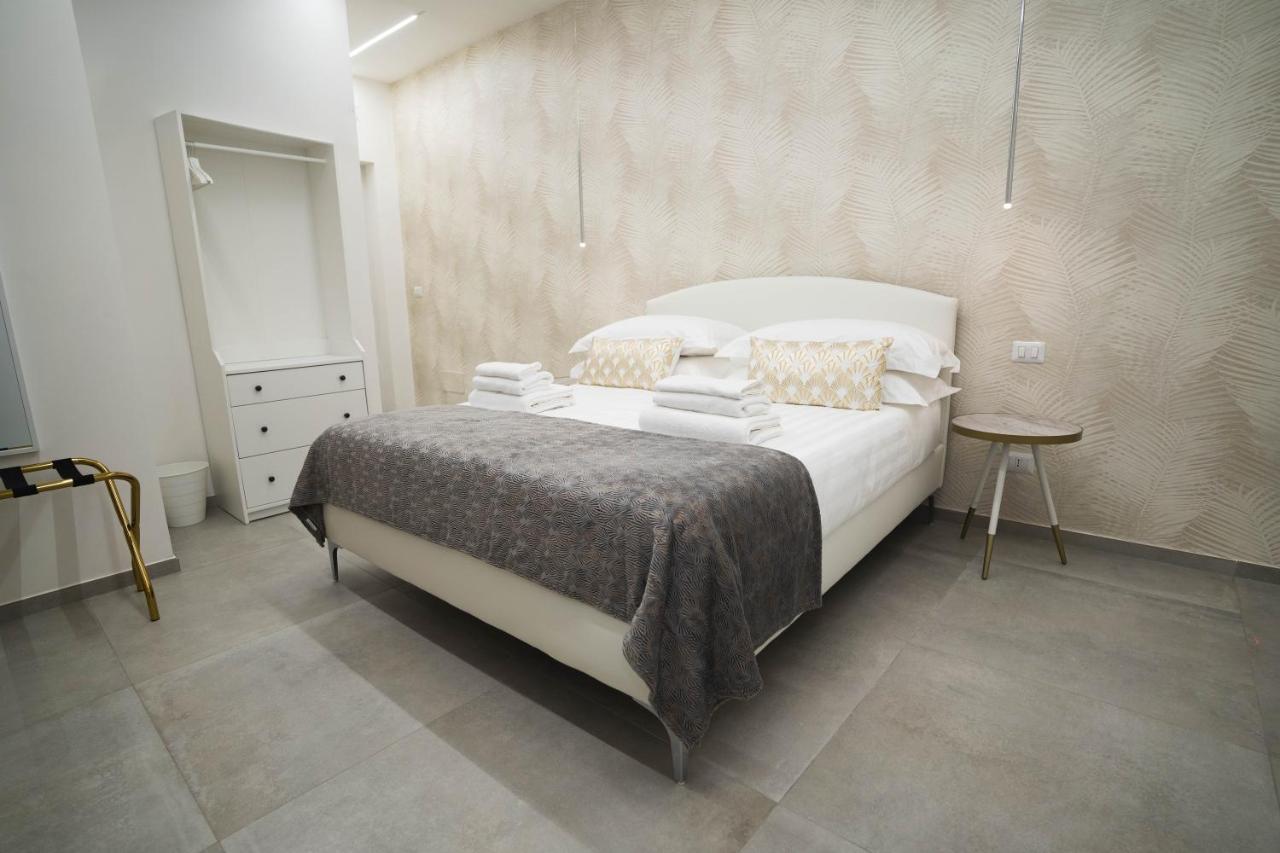 Arco Alto Rooms Bari Eksteriør bilde